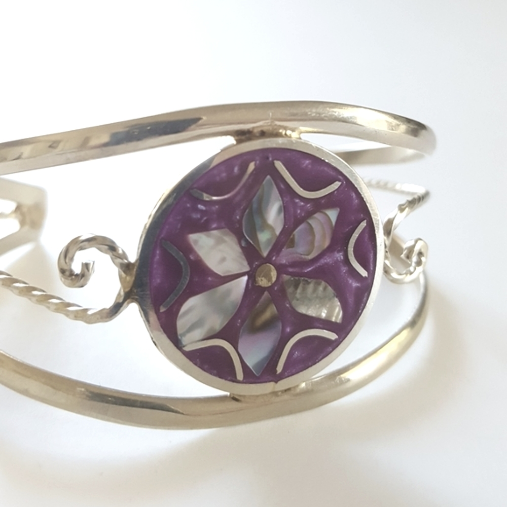 Sterling Cuff Bracelet 🎀 Mother of Pearl design - Picture 11 of 11